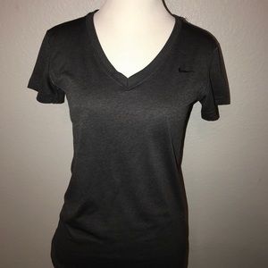 Nike drifit Vneck